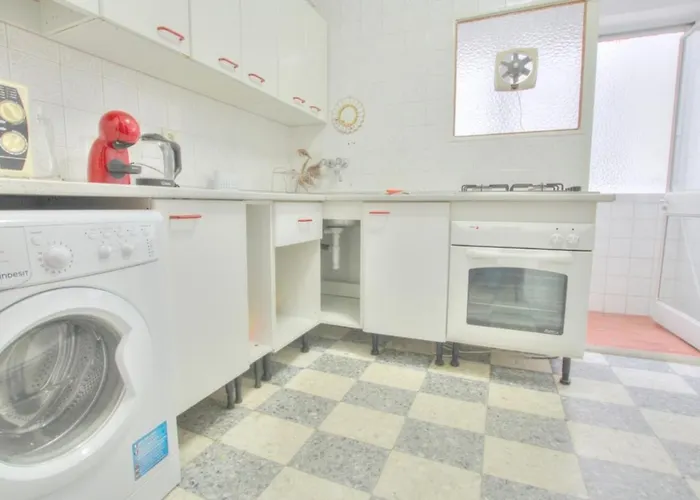 Tejeros 4, Malaga, Central, Close To Everything! *